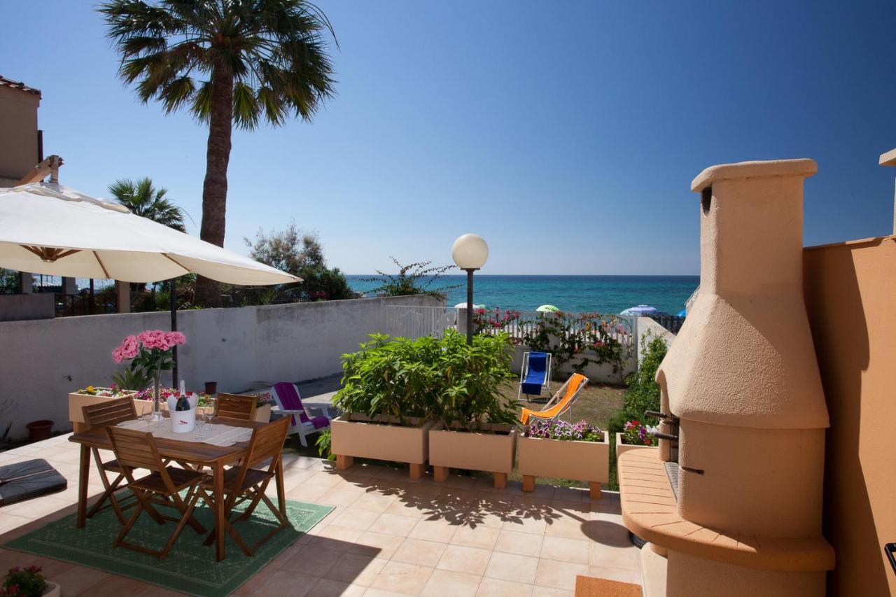 Villa Lucia Sul Mare Sant'Andrea  ภายนอก รูปภาพ